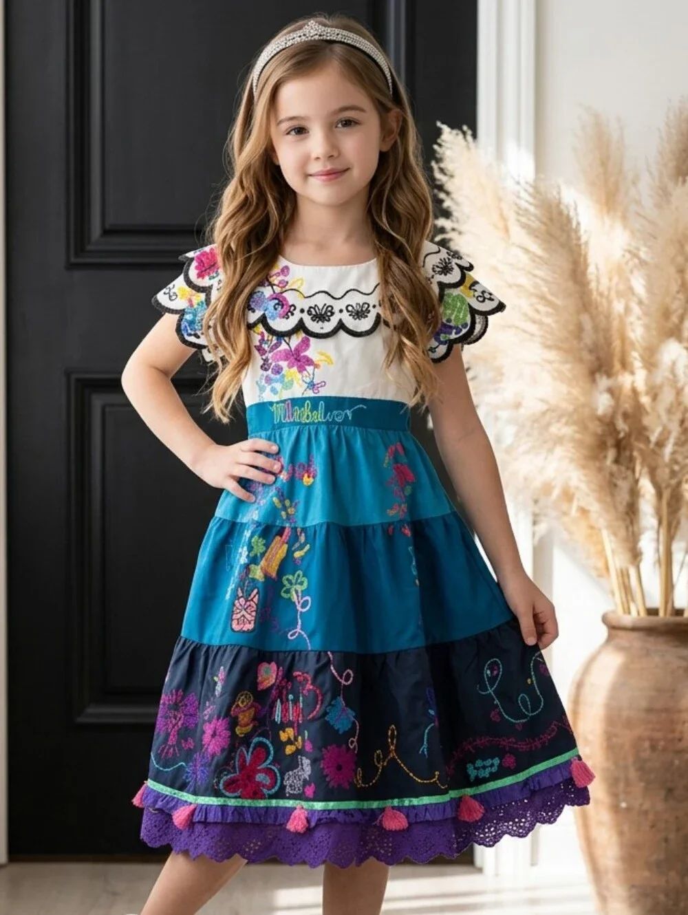 Disney Store Encanto Kids' Mirabel Madrigal Costume Deluxe Dress 7/8 Girls NWT
